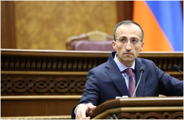 16.8 մլրդ դրամից Արսեն Թորոսյանը ՍԳԼ-ին տվել է 6.8 մլրդ` մնացածը բաշխելով 26 հիվանդանոցներին. «Ժողովուրդ»